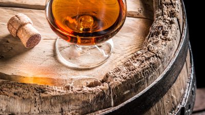 Découverte des saveurs du rhum agricole : un voyage au coeur des caraïbes